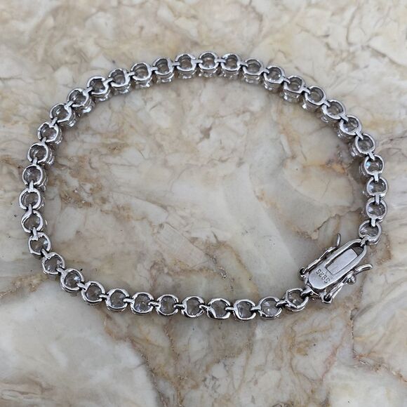 10 Carat Sterling Silver Cubic Zirconia Tennis Bracelet - Picture 4 of 9